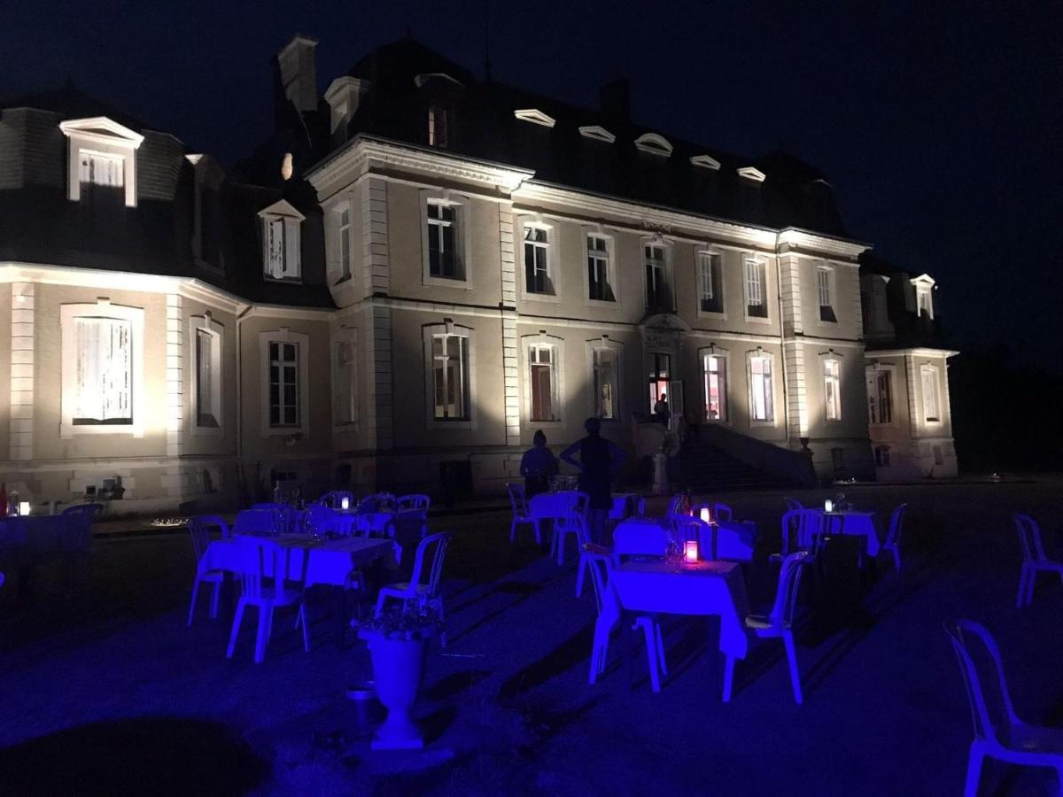 chambre zen château de la Bouchatte Chazemais Exterior foto